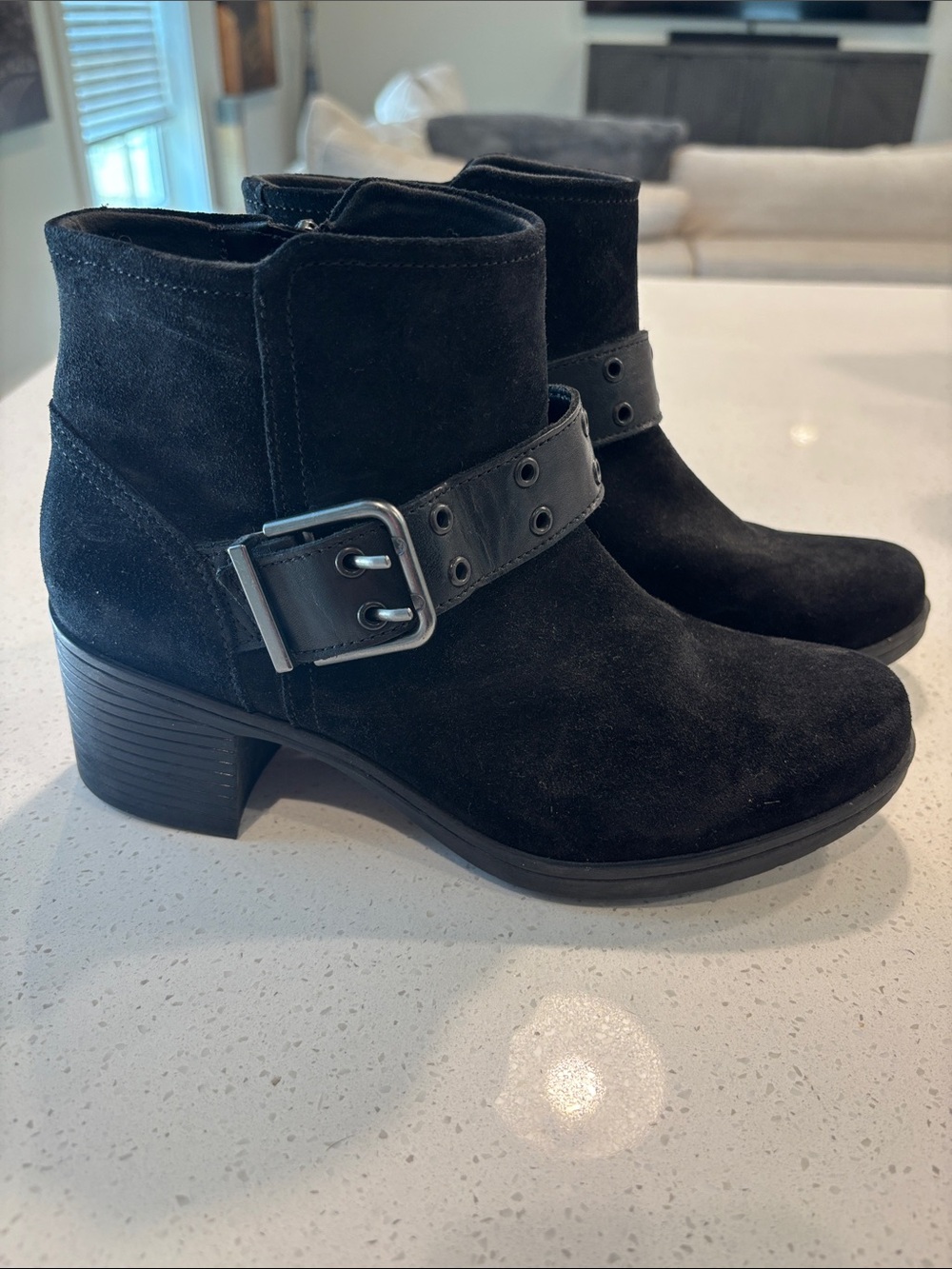 Clarks Women's Hollis Star Black Suede Ankle Boots Buckle Detail Size 7.5